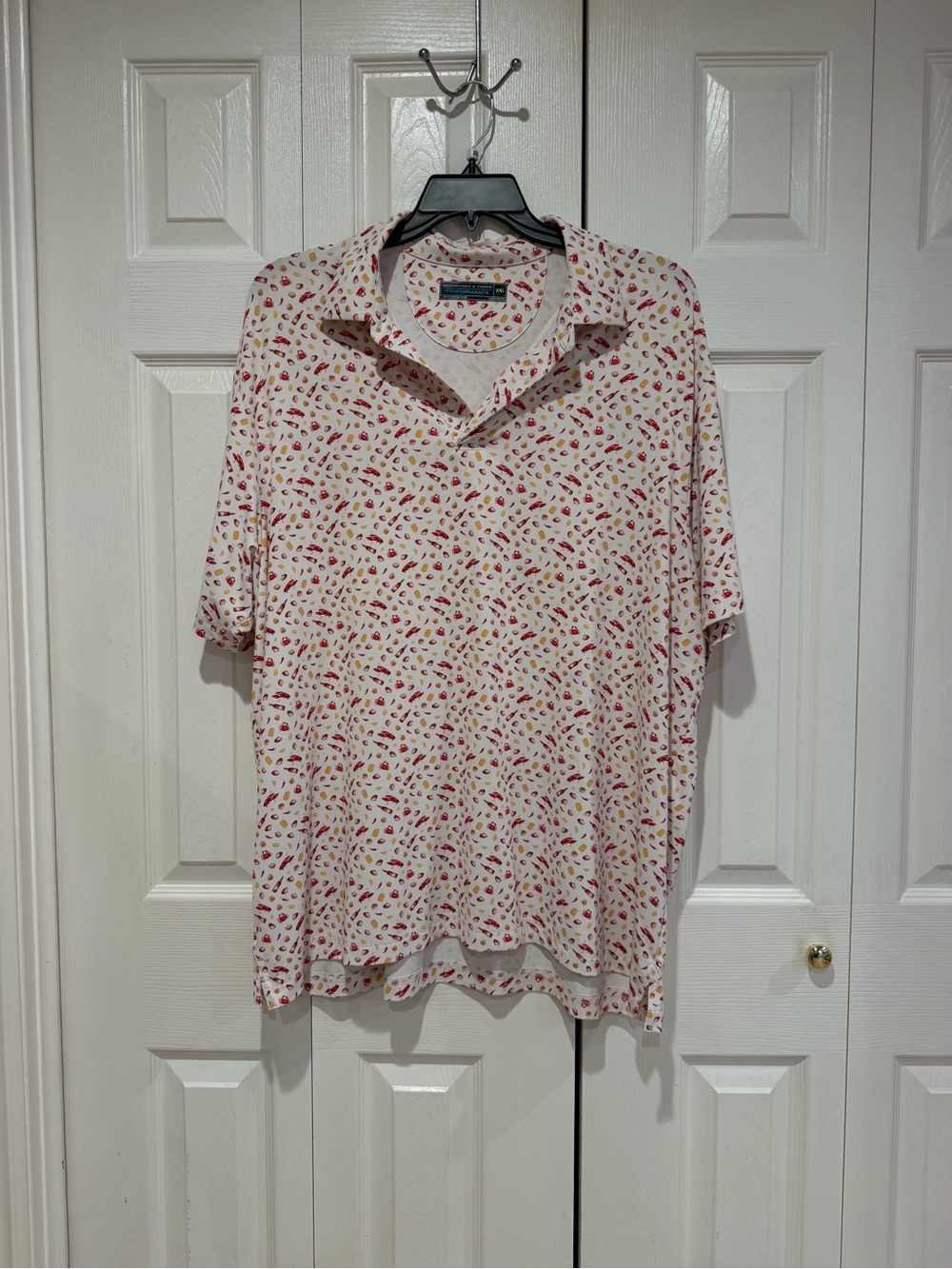 Roundtree & Yorke White Polo with Red and Pink Leaf Print